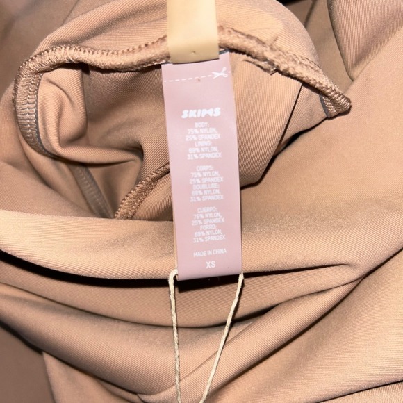 NEW Skims Skirt Womens XS Tan Long High Slit Pull On Maxi Skirt - Picture 6 of 8